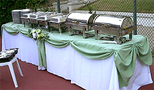 Cooking and Caterineg equipment, a great selection for professional caterers... Florida Party and Tent Rental Co. is a certified Miami party rentals and VIP party supplies rentals in all Miami (Florida)... We are your full-service event rental company in Florida. Our main goal is focused in providing everything you need it from tent, AC units, linens, catering equipments and cooking accessories, staging, lighting, portable heaters... to tabletop. No event is too large or small for us to help make it a success... Florida Party and Tent Rental